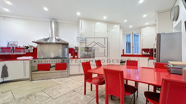 Ma-Cabane - Vente Appartement PARIS 10, 137 m²