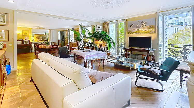 Ma-Cabane - Vente Appartement PARIS 10, 125 m²