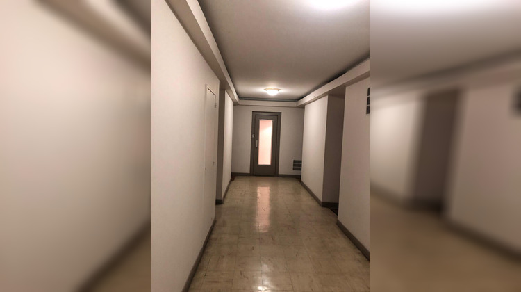 Ma-Cabane - Vente Appartement PARIS 10, 56 m²