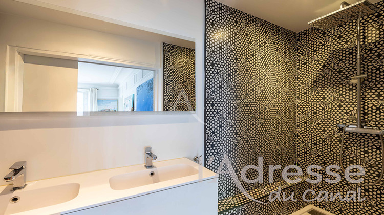 Ma-Cabane - Vente Appartement PARIS 10, 124 m²