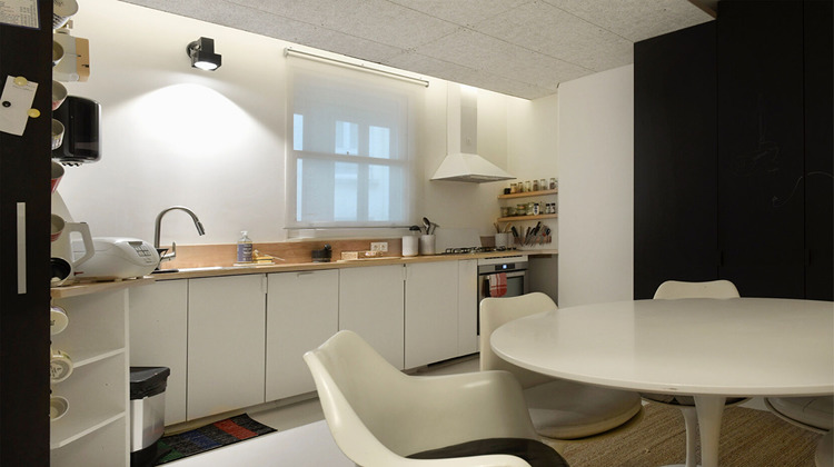 Ma-Cabane - Vente Appartement PARIS 10, 117 m²