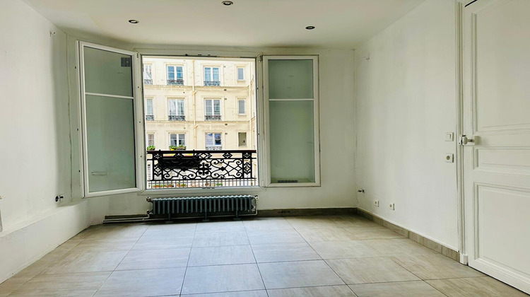 Ma-Cabane - Vente Appartement PARIS 10, 67 m²