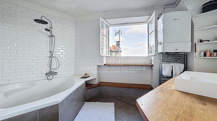 Ma-Cabane - Vente Appartement PARIS 10, 63 m²