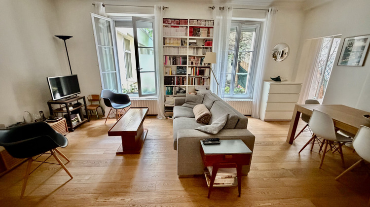 Ma-Cabane - Vente Appartement PARIS 10, 60 m²