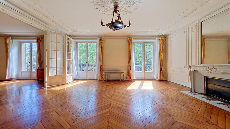 Ma-Cabane - Vente Appartement Paris 10e Arrondissement, 148 m²