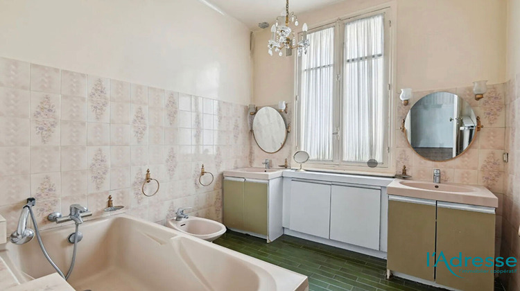 Ma-Cabane - Vente Appartement PARIS 11, 182 m²