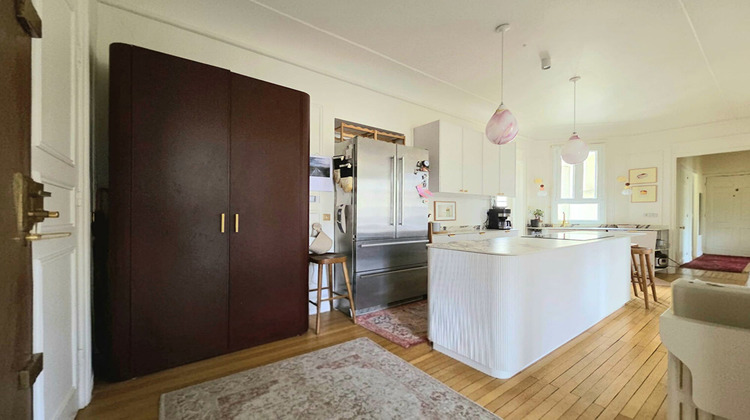 Ma-Cabane - Vente Appartement PARIS 11, 142 m²