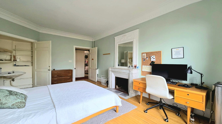 Ma-Cabane - Vente Appartement PARIS 11, 142 m²
