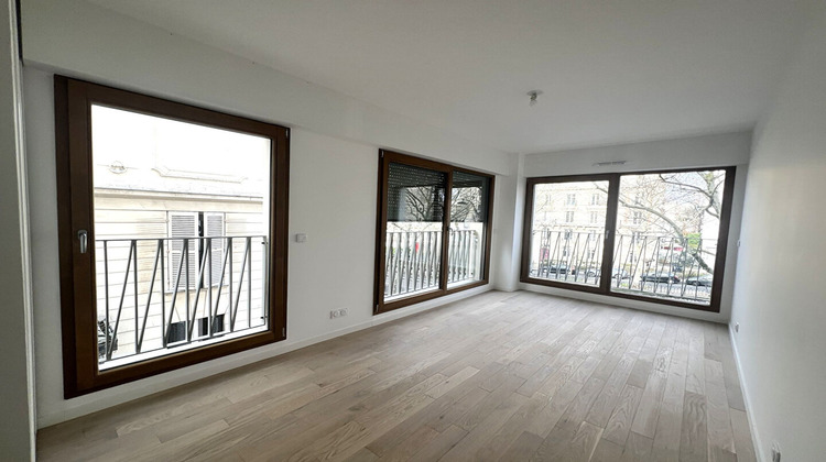 Ma-Cabane - Vente Appartement PARIS 12, 64 m²