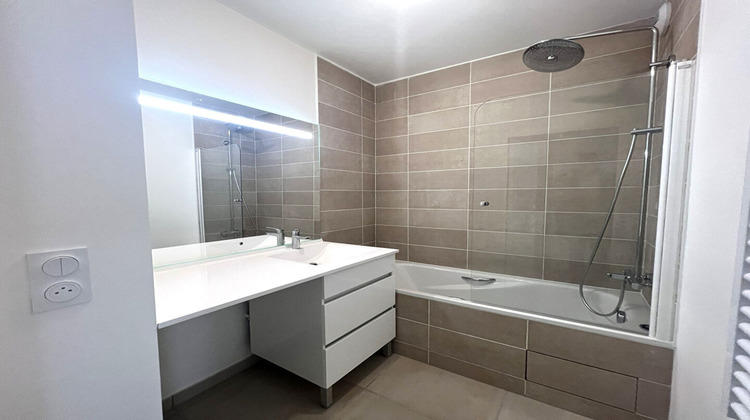Ma-Cabane - Vente Appartement PARIS 12, 64 m²