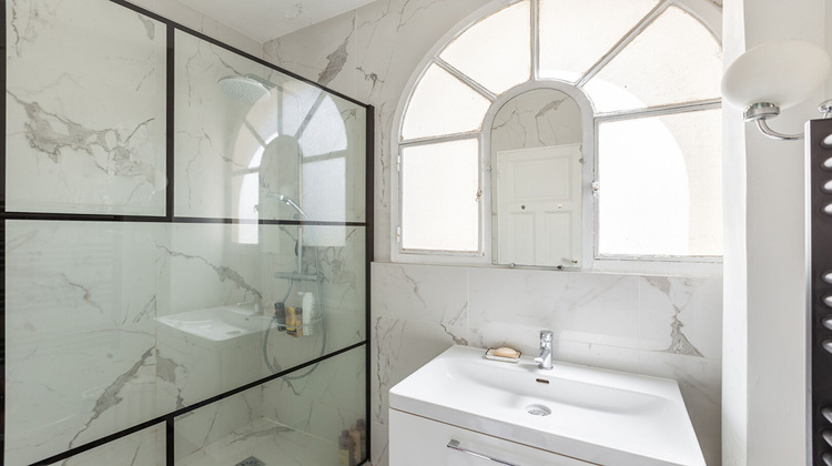 Ma-Cabane - Vente Appartement PARIS 15, 64 m²