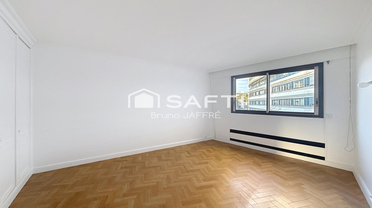 Ma-Cabane - Vente Appartement Paris 15e Arrondissement, 95 m²