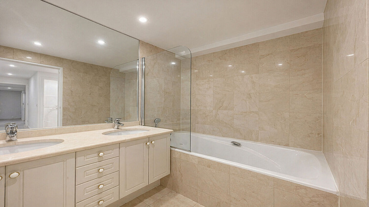 Ma-Cabane - Vente Appartement PARIS 16, 92 m²