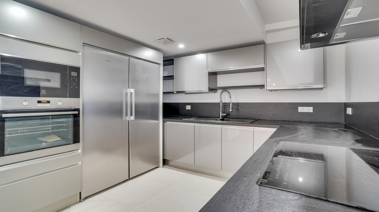 Ma-Cabane - Vente Appartement PARIS 16, 98 m²