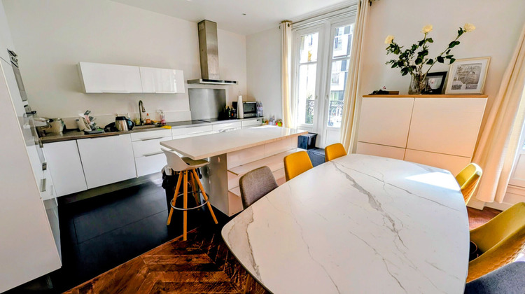Ma-Cabane - Vente Appartement PARIS 16, 104 m²