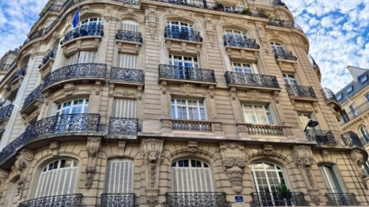 Ma-Cabane - Vente Appartement PARIS 17, 198 m²