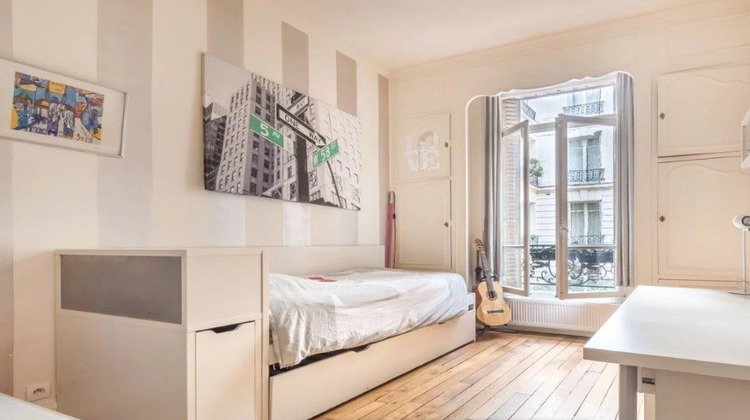 Ma-Cabane - Vente Appartement PARIS 17, 204 m²