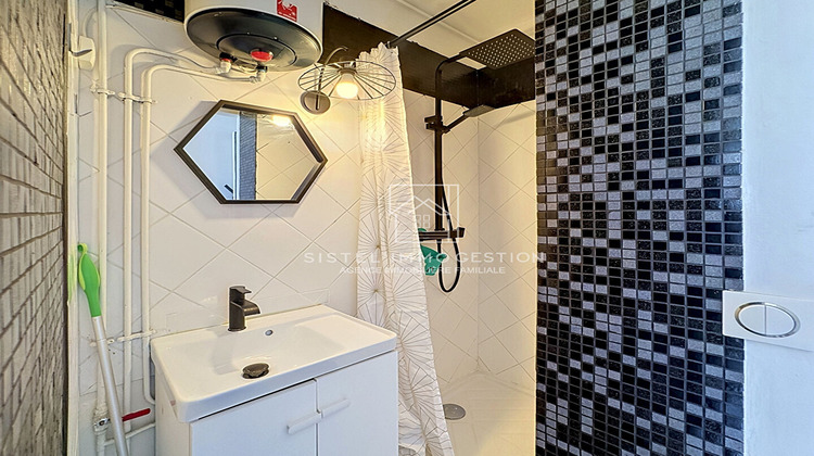 Ma-Cabane - Vente Appartement PARIS 17, 8 m²