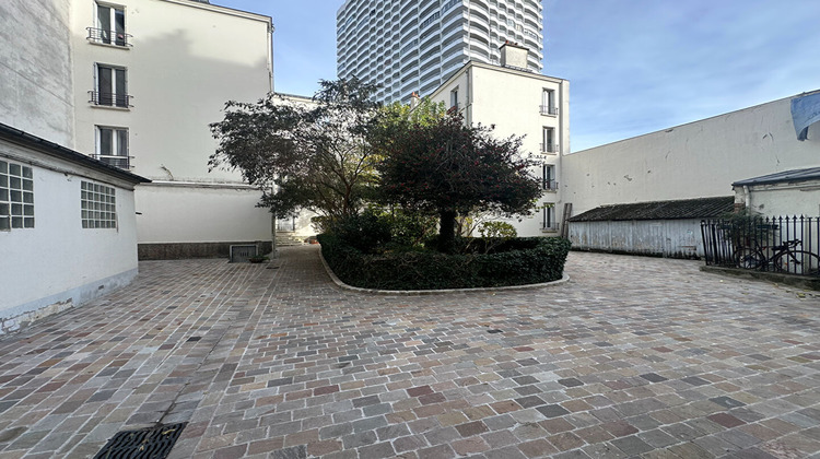 Ma-Cabane - Vente Appartement PARIS 18, 65 m²