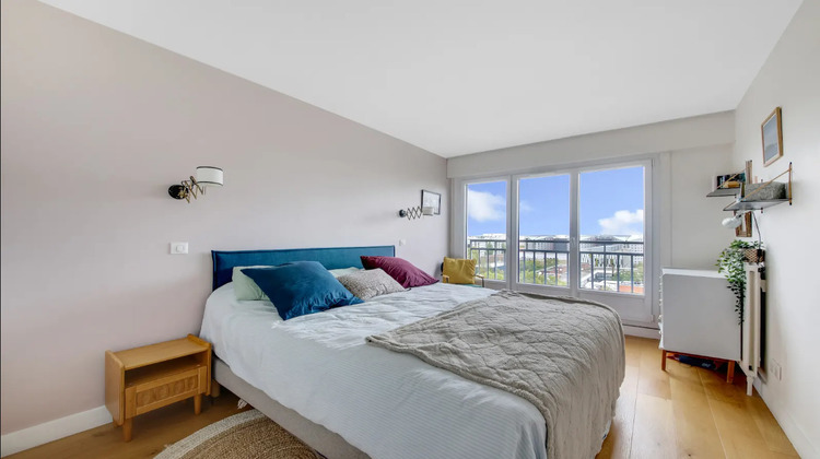 Ma-Cabane - Vente Appartement PARIS 18, 70 m²