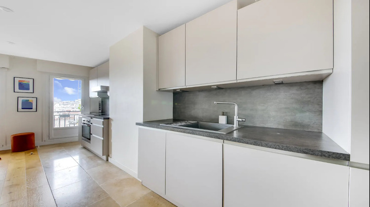 Ma-Cabane - Vente Appartement PARIS 18, 70 m²