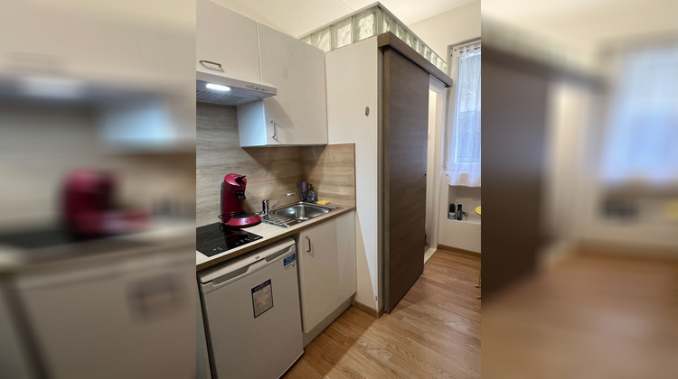 Ma-Cabane - Vente Appartement PARIS 18, 8 m²