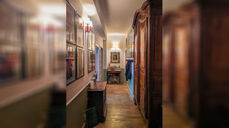 Ma-Cabane - Vente Appartement PARIS 18, 195 m²