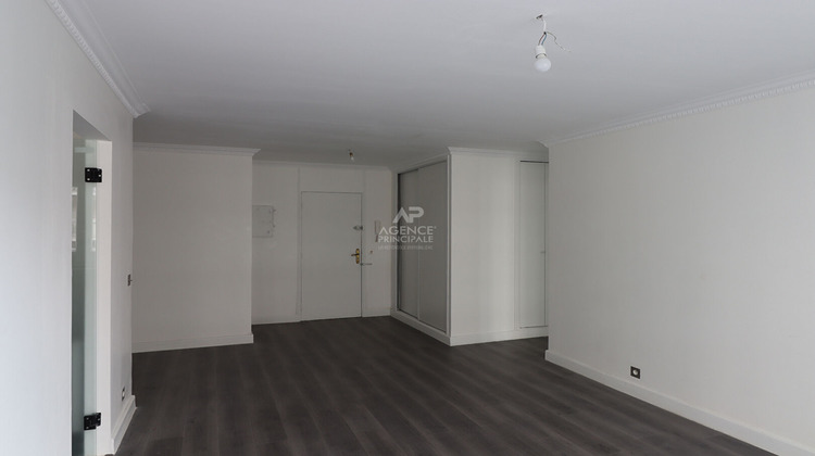 Ma-Cabane - Vente Appartement PARIS 18, 48 m²