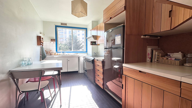Ma-Cabane - Vente Appartement PARIS 18, 87 m²