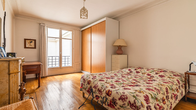 Ma-Cabane - Vente Appartement PARIS 18, 72 m²