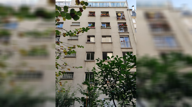 Ma-Cabane - Vente Appartement PARIS 18, 70 m²