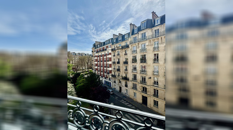 Ma-Cabane - Vente Appartement PARIS 18, 72 m²