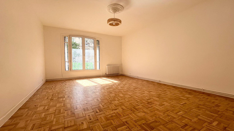 Ma-Cabane - Vente Appartement PARIS 18, 62 m²