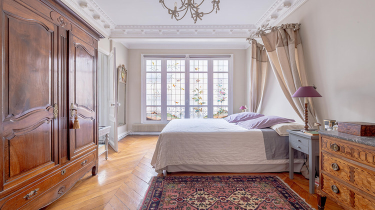 Ma-Cabane - Vente Appartement PARIS 18, 132 m²