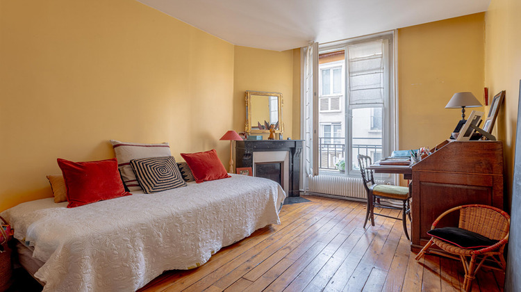 Ma-Cabane - Vente Appartement PARIS 18, 132 m²