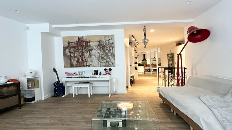 Ma-Cabane - Vente Appartement PARIS 18, 128 m²