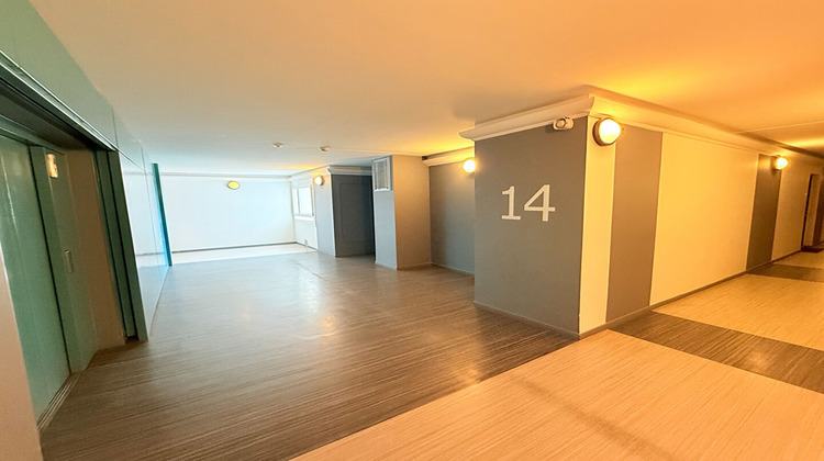 Ma-Cabane - Vente Appartement PARIS 18, 53 m²