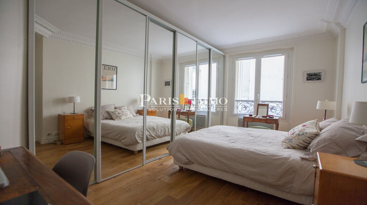 Ma-Cabane - Vente Appartement PARIS 18, 54 m²