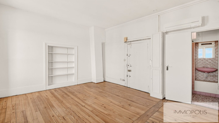 Ma-Cabane - Vente Appartement PARIS 18, 80 m²