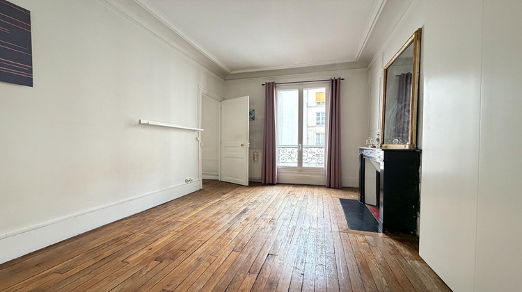 Ma-Cabane - Vente Appartement PARIS 18, 50 m²
