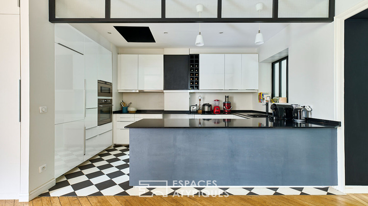 Ma-Cabane - Vente Appartement PARIS 18, 130 m²