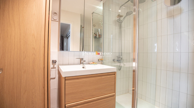 Ma-Cabane - Vente Appartement PARIS 18, 81 m²