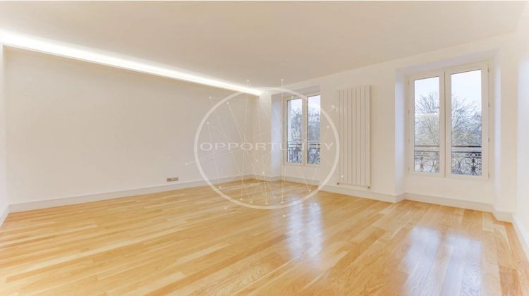 Ma-Cabane - Vente Appartement Paris 18ème, 73 m²