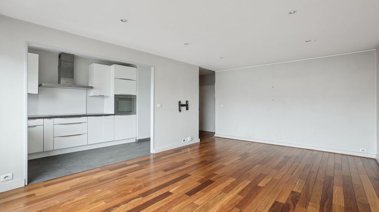 Ma-Cabane - Vente Appartement PARIS 19, 57 m²