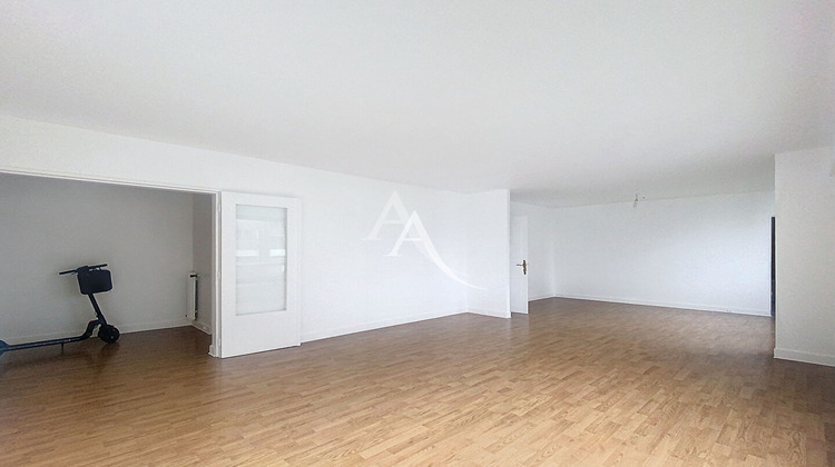 Ma-Cabane - Vente Appartement PARIS 19, 83 m²