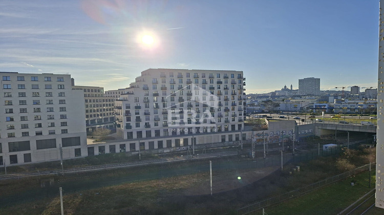 Ma-Cabane - Vente Appartement PARIS 19, 77 m²