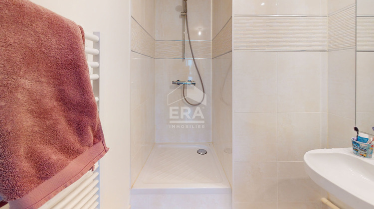 Ma-Cabane - Vente Appartement PARIS 19, 77 m²