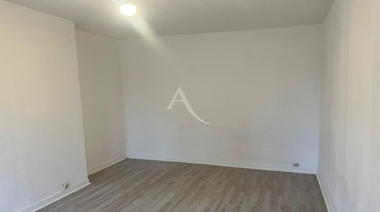 Ma-Cabane - Vente Appartement PARIS 19, 32 m²