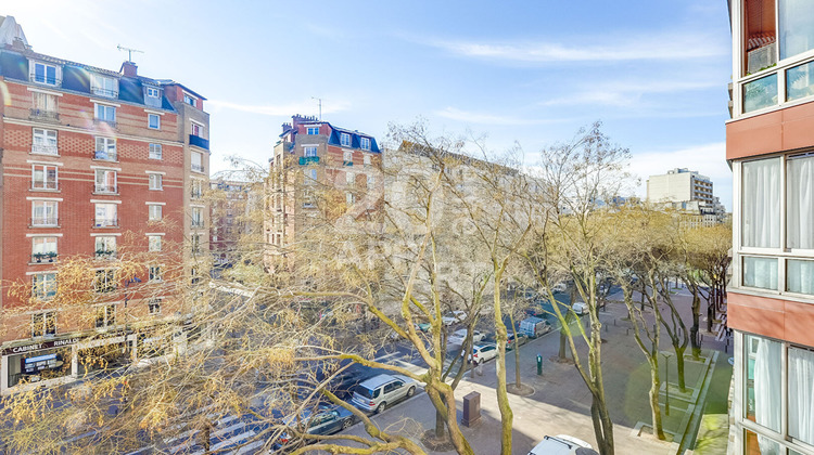 Ma-Cabane - Vente Appartement PARIS 19, 79 m²