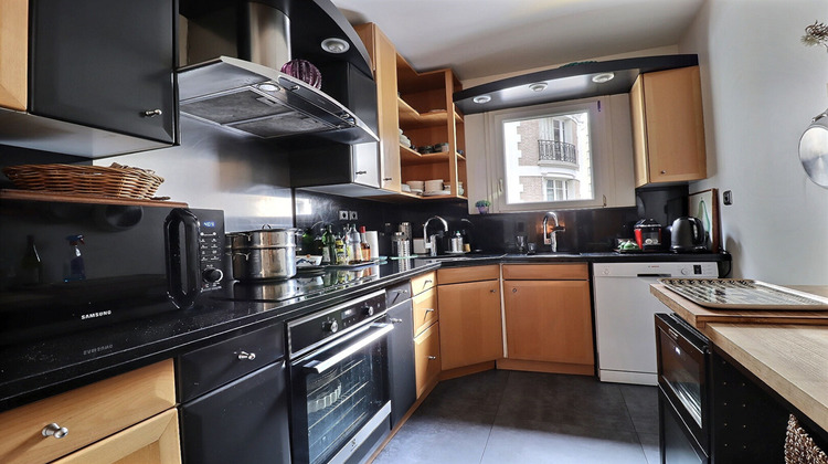 Ma-Cabane - Vente Appartement PARIS 19, 86 m²